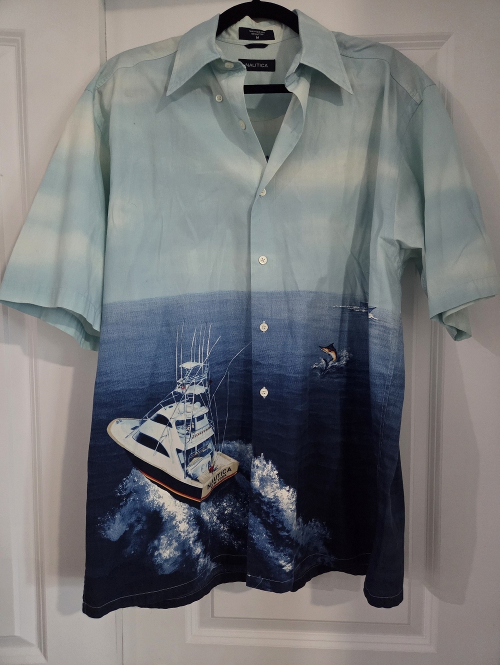 Nautica Light Blue to Navy Ocean Scene Short-Sleeve Button Shirt